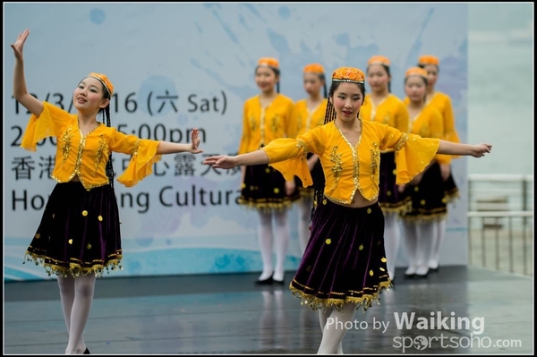 366 Chinese Folk Dance