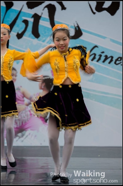 371 Chinese Folk Dance