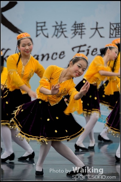 381 Chinese Folk Dance