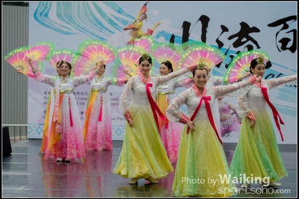 387 Chinese Folk Dance