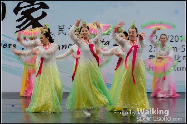394 Chinese Folk Dance