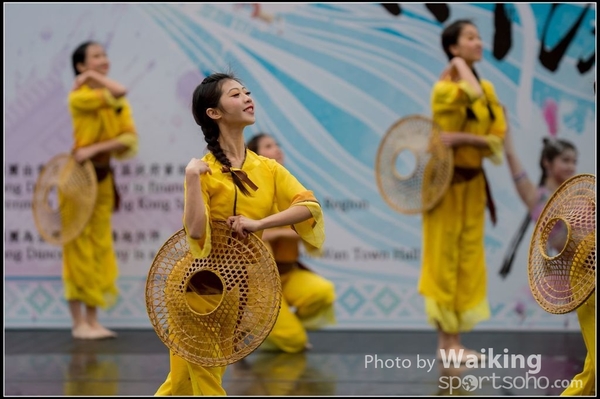406 Chinese Folk Dance