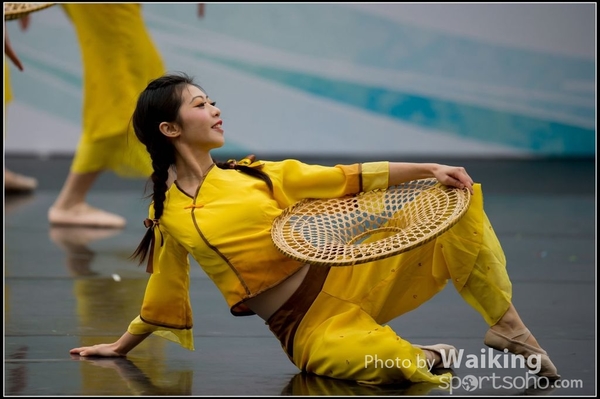 421 Chinese Folk Dance