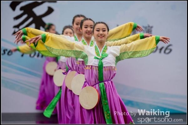 541 Chinese Folk Dance