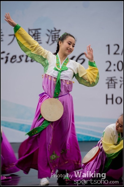 552 Chinese Folk Dance