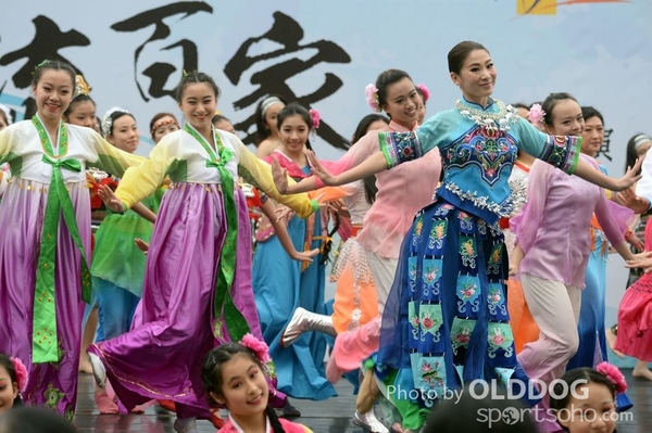 Folk Dance (6)