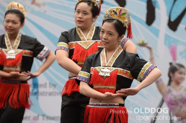 Folk Dance (67)