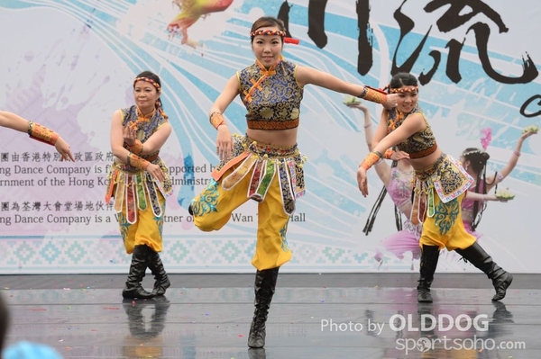 Folk Dance (87)