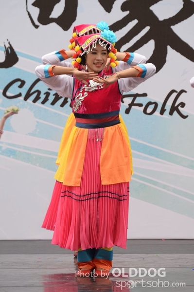 Folk Dance (114)
