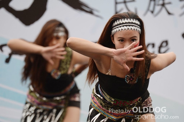 Folk Dance (127)