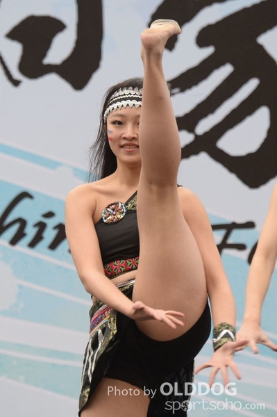 Folk Dance (134)