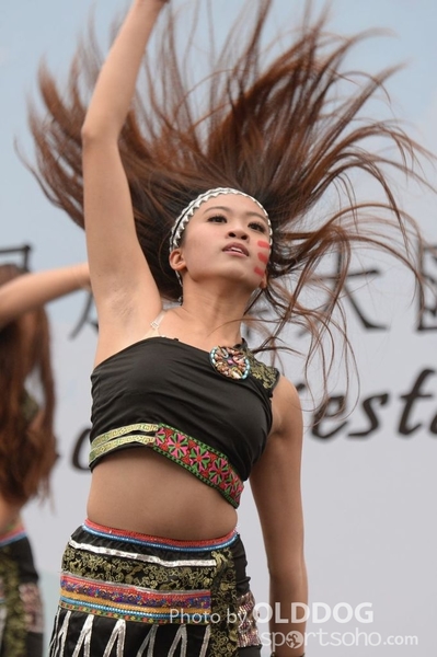 Folk Dance (136)