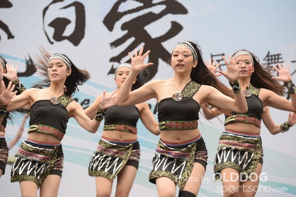 Folk Dance (145)