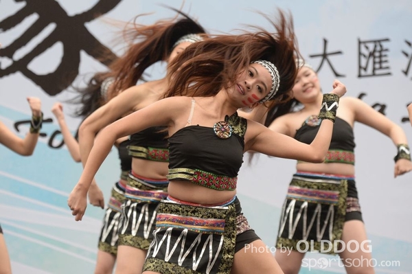 Folk Dance (158)