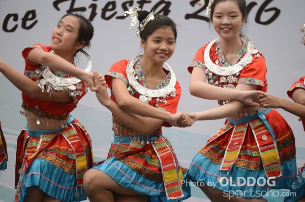 Folk Dance (170)