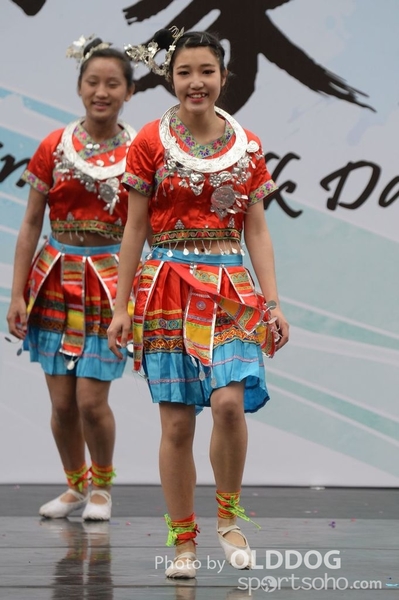 Folk Dance (182)