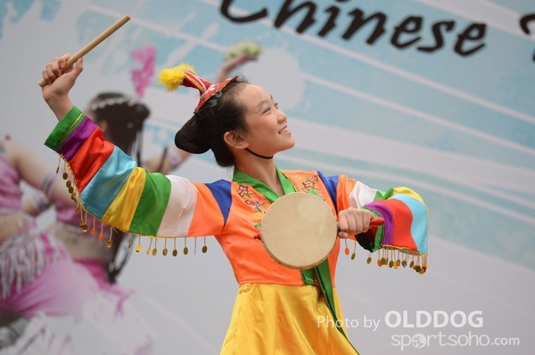Folk Dance (196)