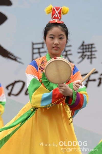Folk Dance (205)
