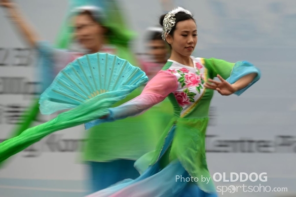 Folk Dance (249)
