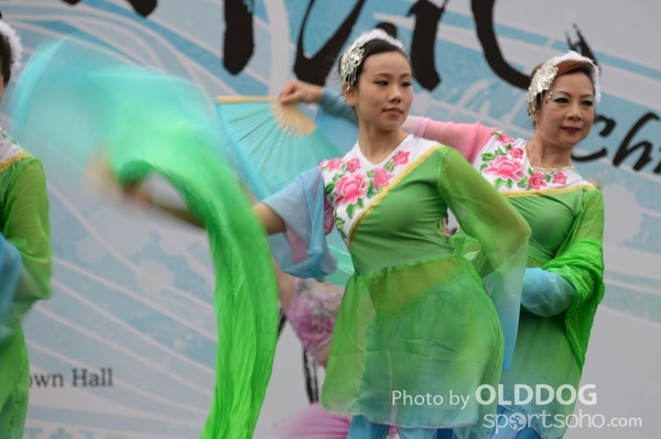 Folk Dance (254)