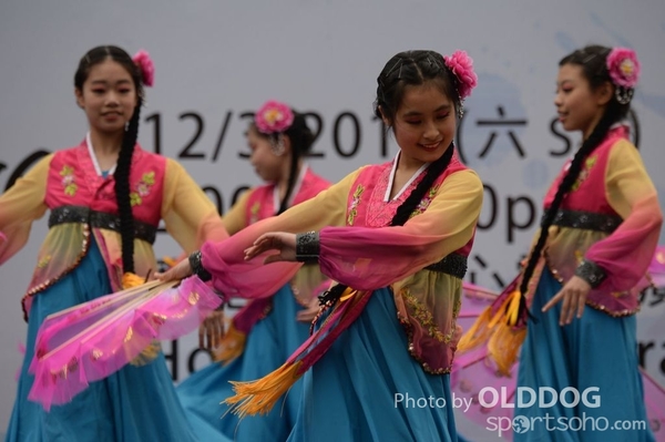 Folk Dance (263)