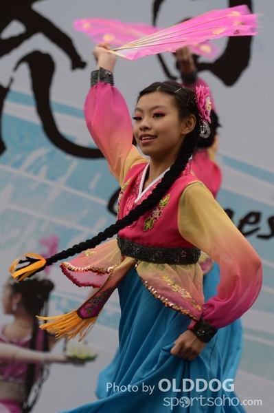 Folk Dance (269)
