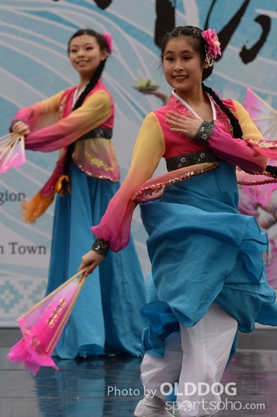 Folk Dance (280)