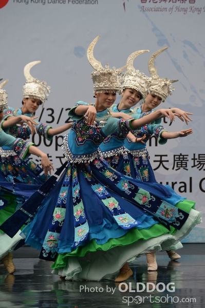 Folk Dance (289)