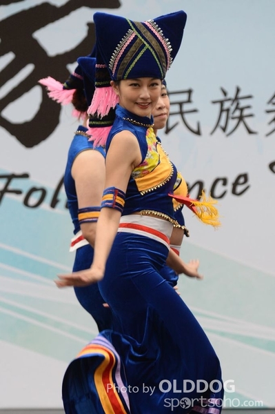 Folk Dance (331)
