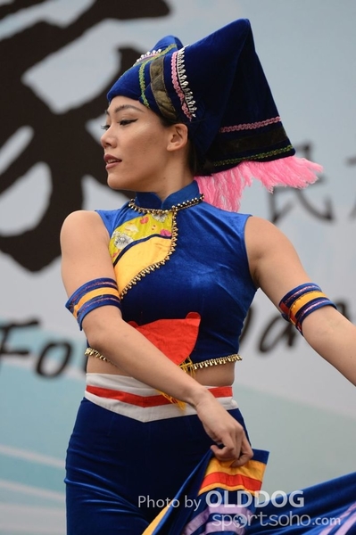 Folk Dance (339)