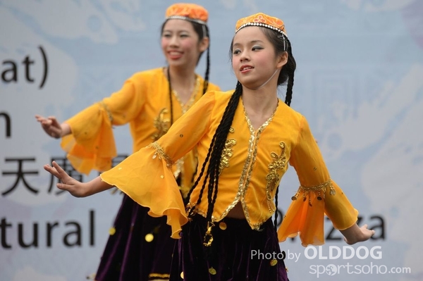 Folk Dance (398)