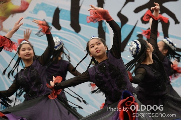 Folk Dance (505)