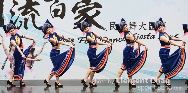 ChineseFolkDance_335