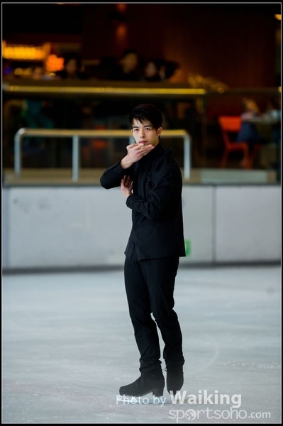2016-0403 Skating 0215