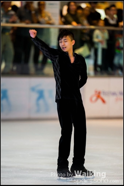 2016-0403 Skating 0440