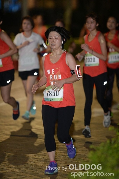 Nike10K (389)