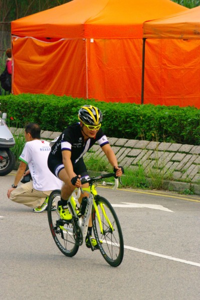 SG200454