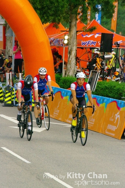 SG200556