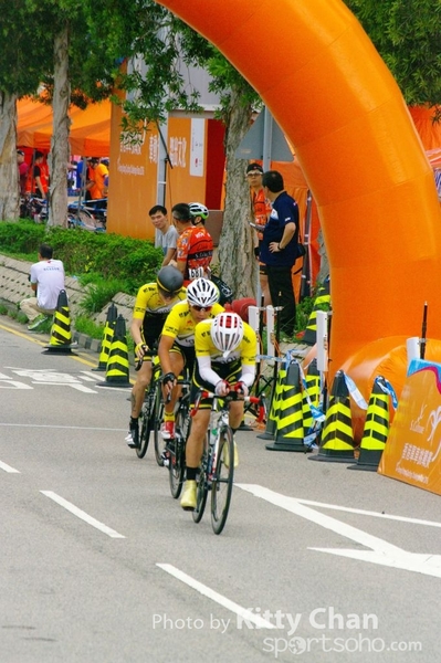 SG201092