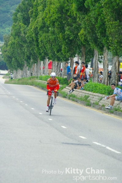 SG201218