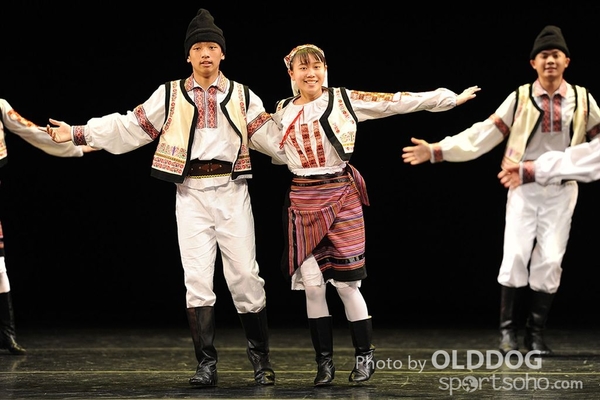 Dance Award (120)