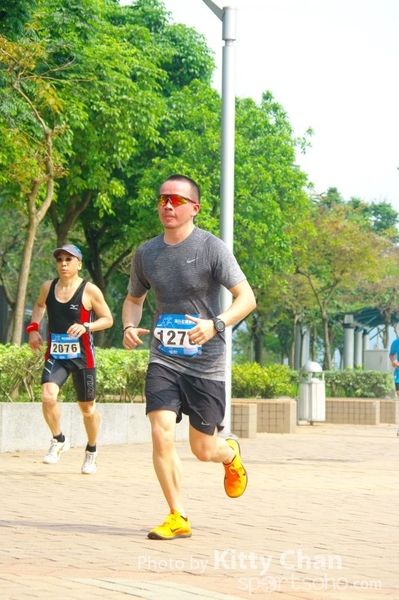 SG202570