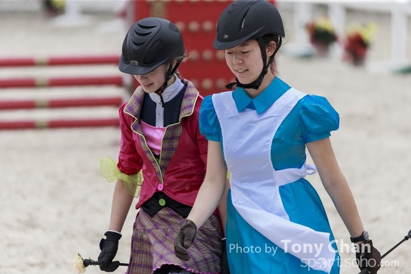 LonginesJumping_050