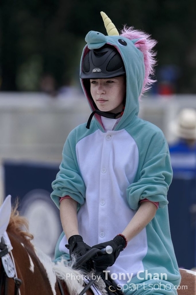 LonginesJumping_082