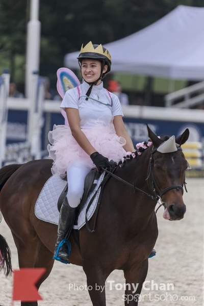 LonginesJumping_089