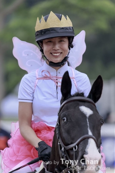LonginesJumping_229