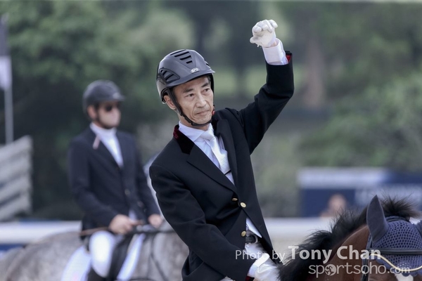 LonginesJumping_238