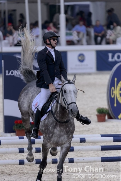 LonginesJumping_302