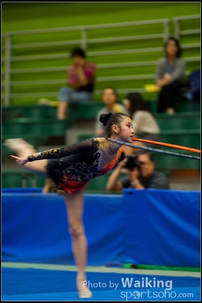 2016-04-24 Gymnastics - Hoop 0045