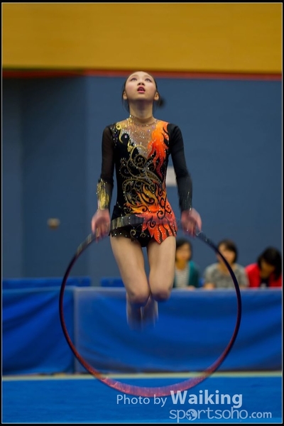 2016-04-24 Gymnastics - Hoop 0049